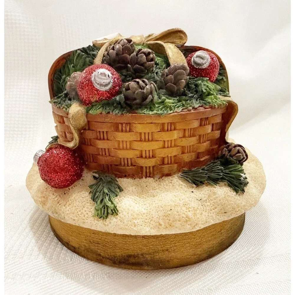 Candle Topper Christmas Basket Our America Gift Yankee Candle 4053 Vintage 2001